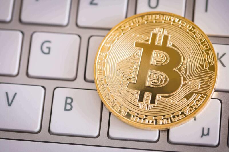 仮想通貨で儲けたら税金ってかかるの？確定申告はしないとバレる？